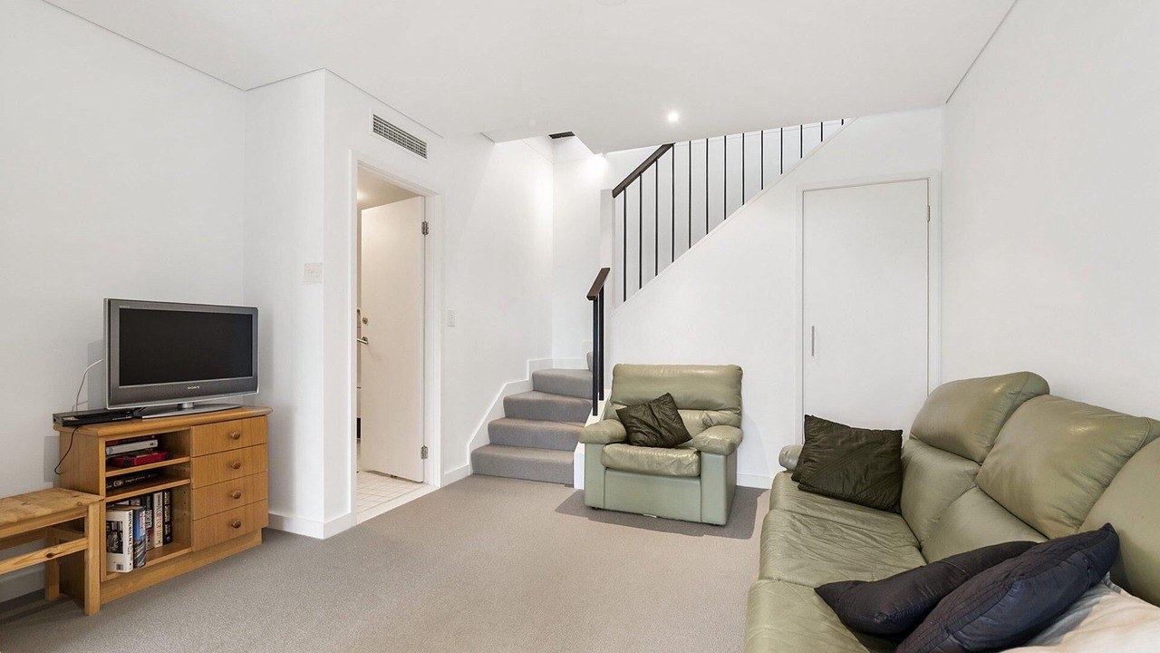 Photo of Others in Lorne