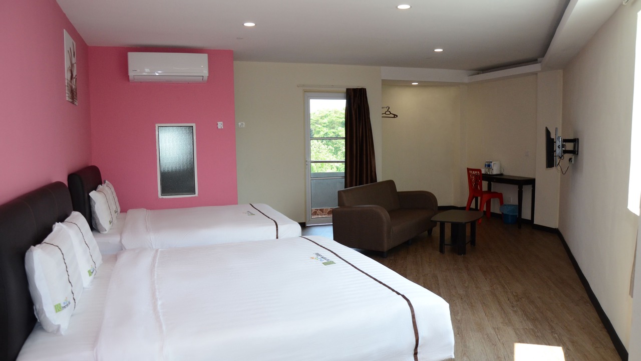 Photo of Others in Bahau