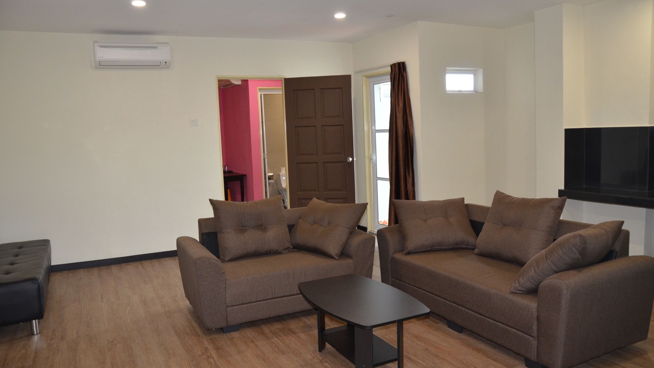 Photo of Others in Bahau