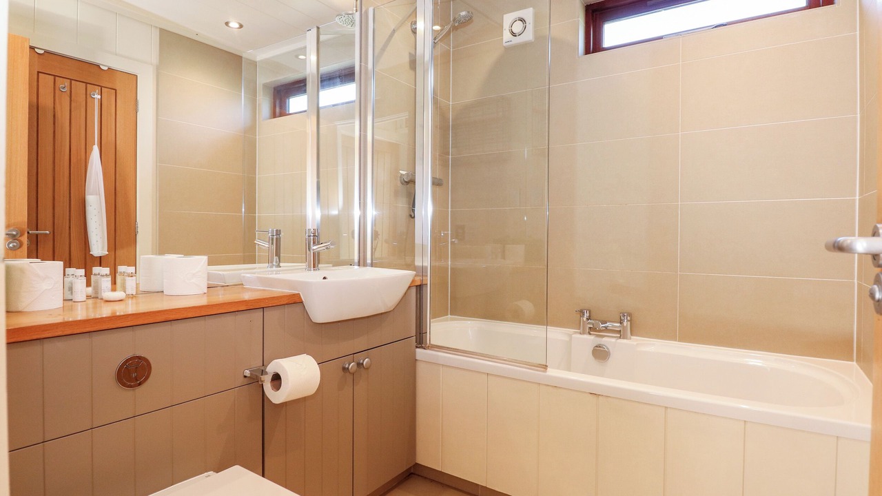 Photo of Bathroom in Barnsdale