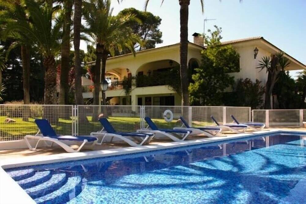 Photo of Outdoor in Paterna