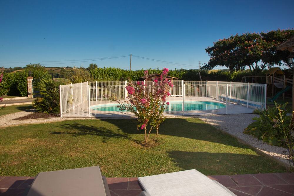 Photo of Outdoor in Castelsagrat