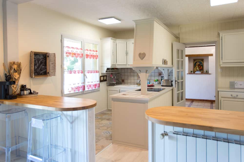 Photo of Kitchen in Castelsagrat
