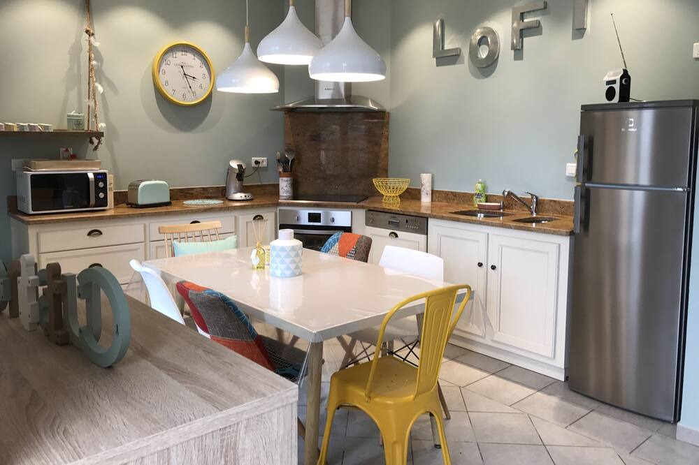 Photo of Kitchen in Saint-Marcel-d'Aredeche