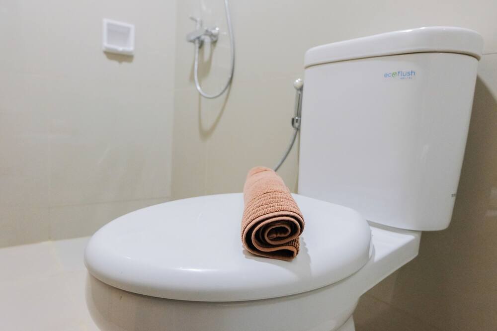 Photo of Bathroom in Cikokol