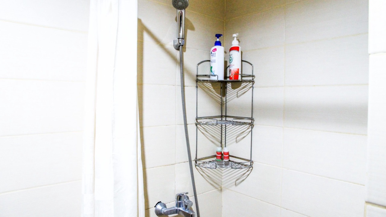 Photo of Bathroom in Kebon Jeruk