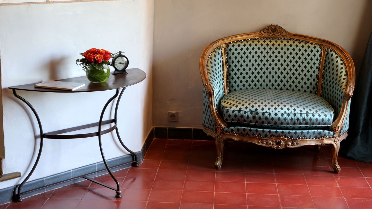 Photo of Bedroom in Orange