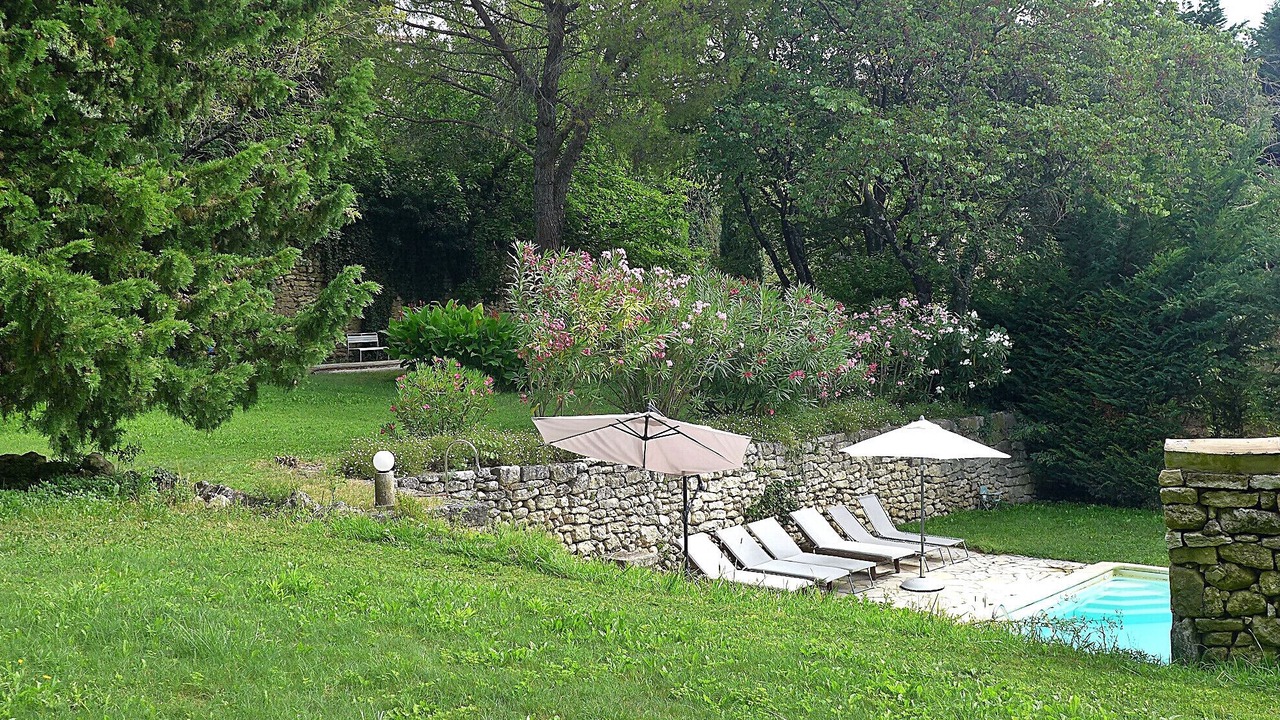 Photo of Outdoor in Saint-Restitut