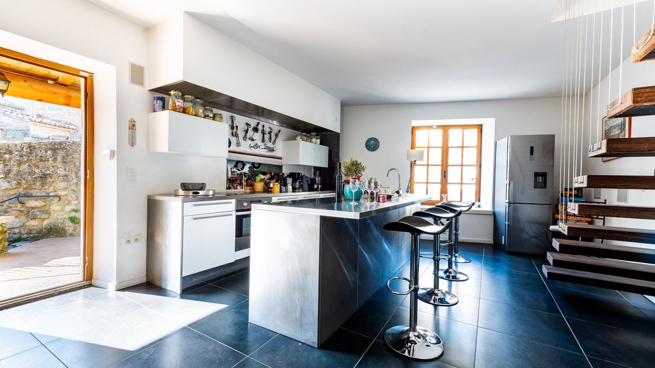 Photo of Kitchen in Saint-Restitut