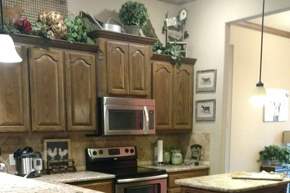 Photo of Kitchen in Elgin