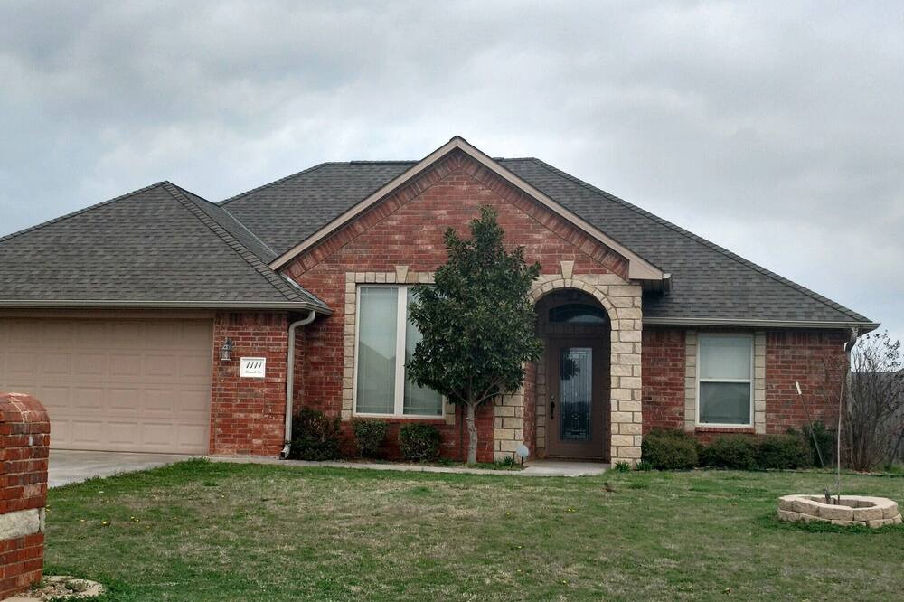 Photo of Outdoor in Elgin