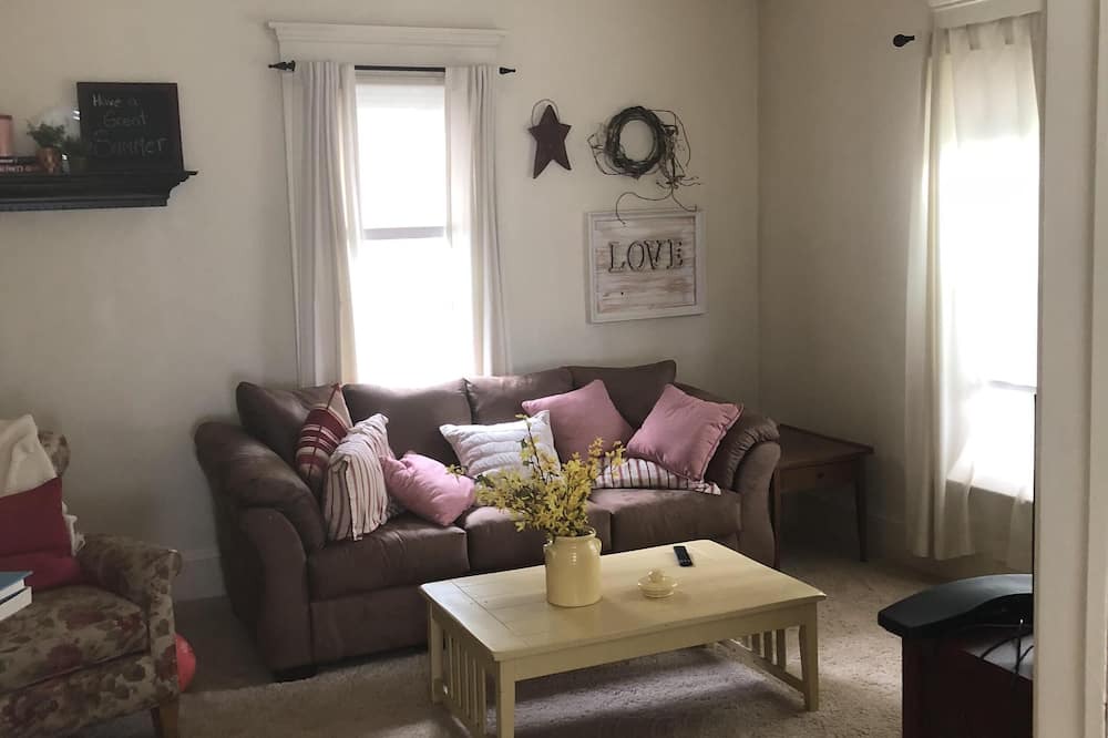 Photo of Livingroom in Colon