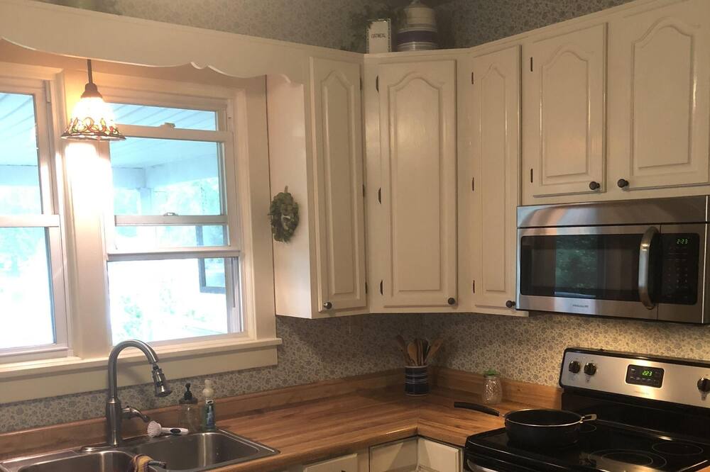 Photo of Kitchen in Colon