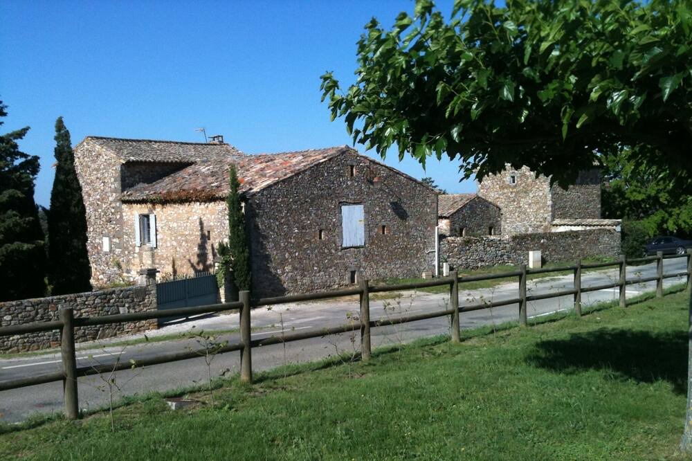 Photo of Outdoor in La Bastide-d'Engras