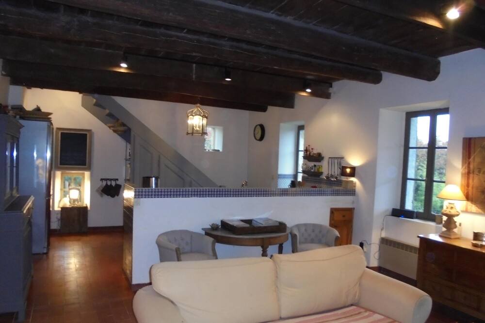 Photo of Livingroom in La Bastide-d'Engras