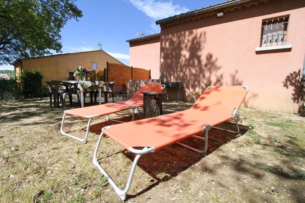 Photo of Outdoor in Salavas