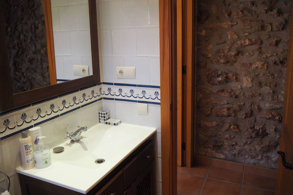 Photo of Bathroom in Tortosa