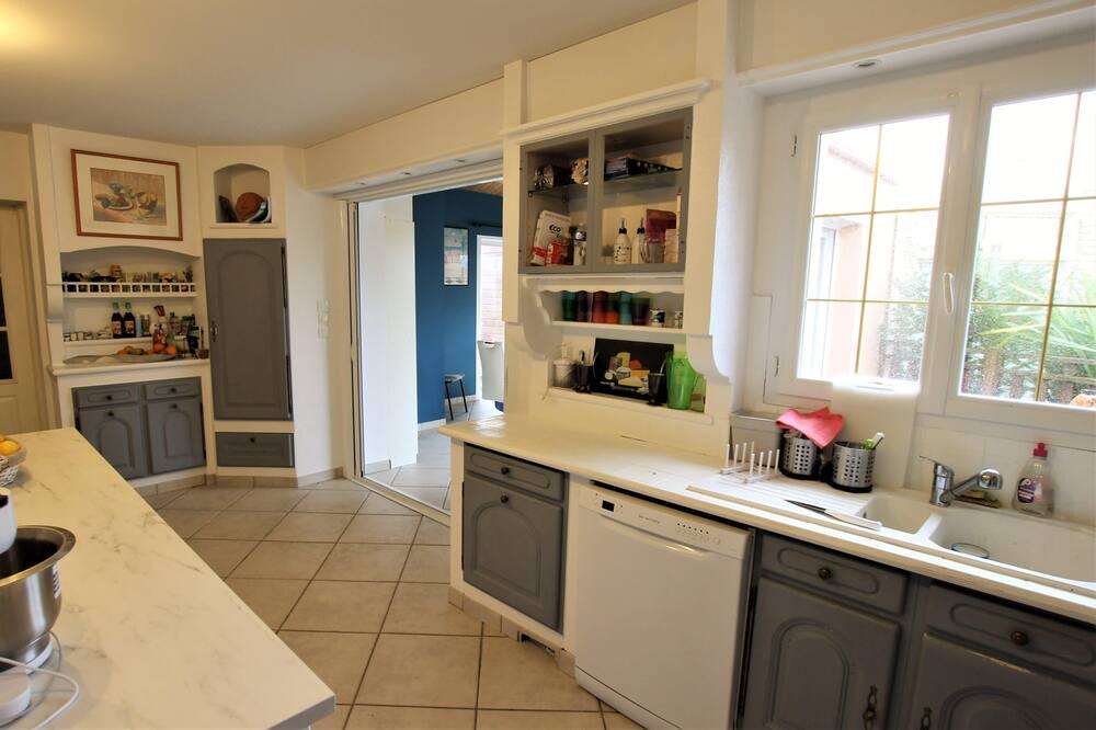 Photo of Kitchen in Talmont-Saint-Hilaire