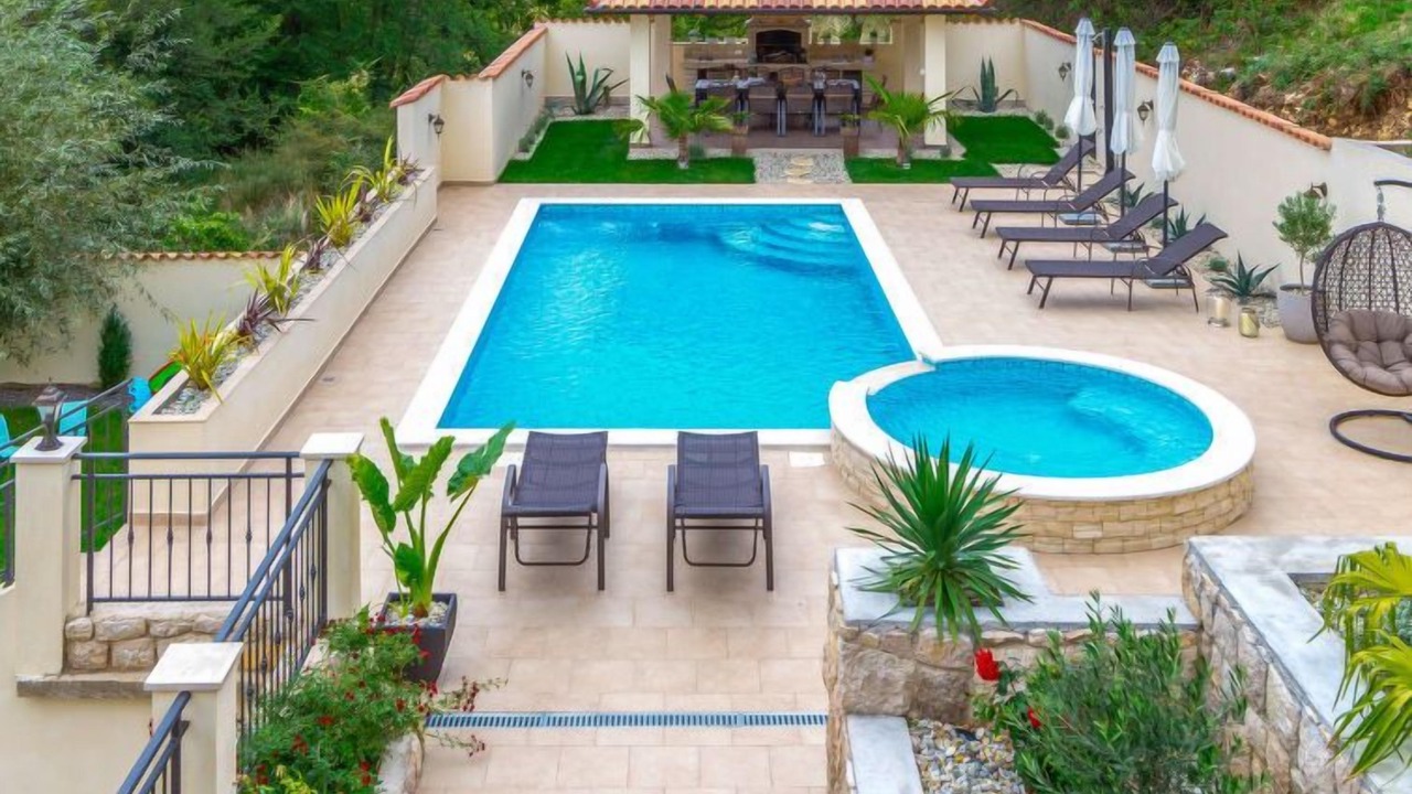 Photo of Outdoor in Bribir