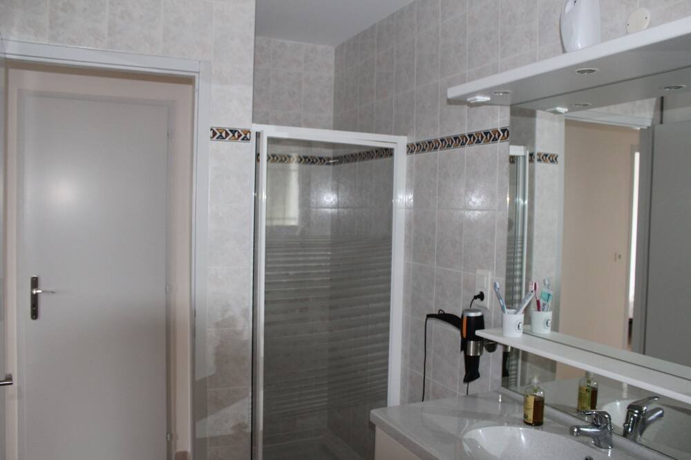 Photo of Bathroom in Mirepeisset