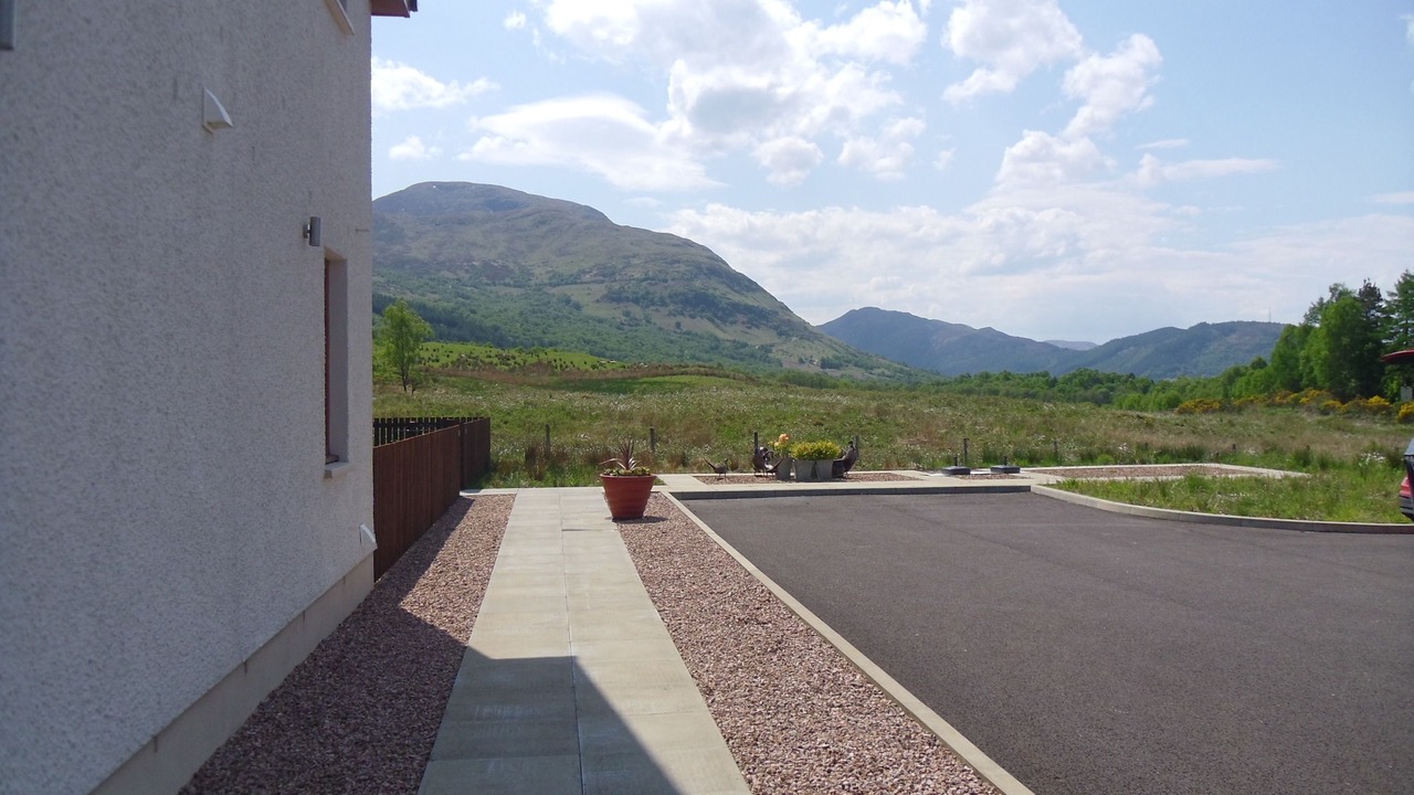 Photo of Outdoor in Torlundy