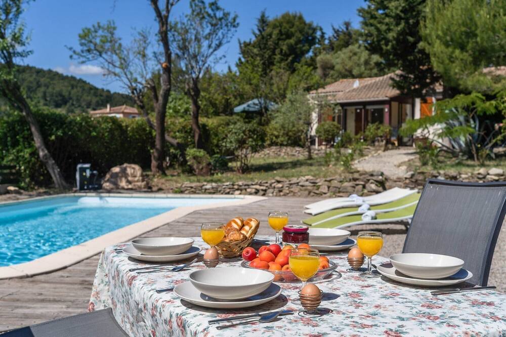 Photo of Outdoor in Montbrun-des-Corbieres