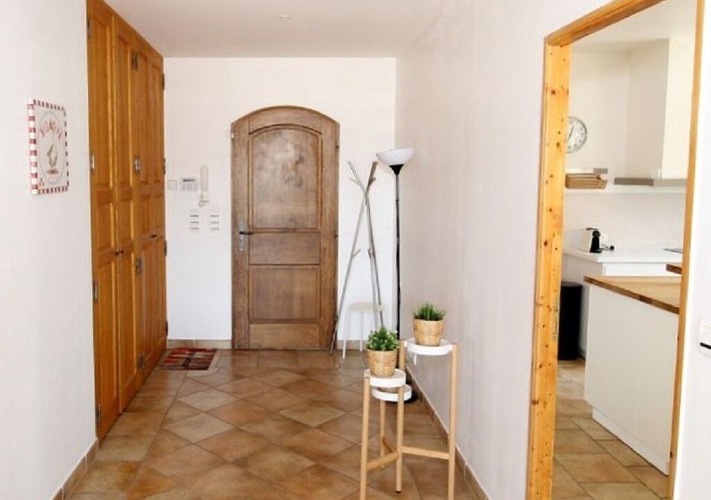 Photo of Others in Visan