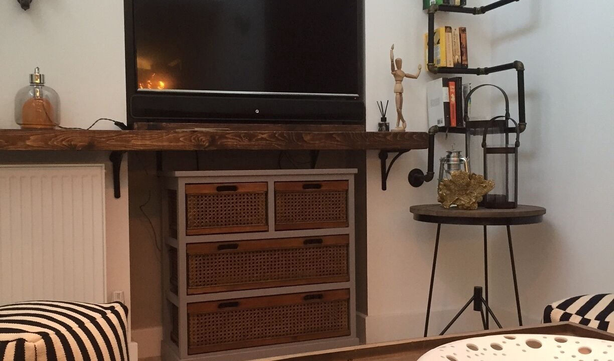 Photo of Others in Shadwell