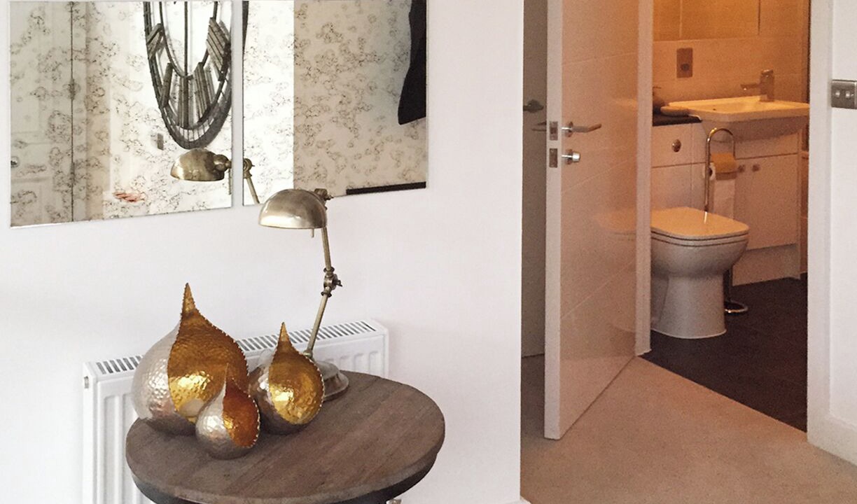 Photo of Others in Shadwell