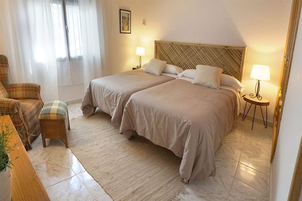 Photo of Bedroom in Grinon
