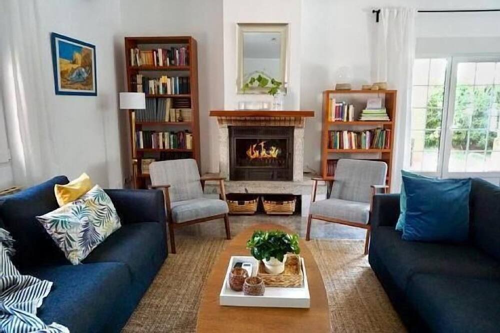 Photo of Livingroom in Grinon