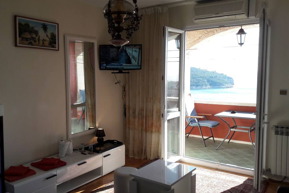 Photo of Bedroom in Ploce