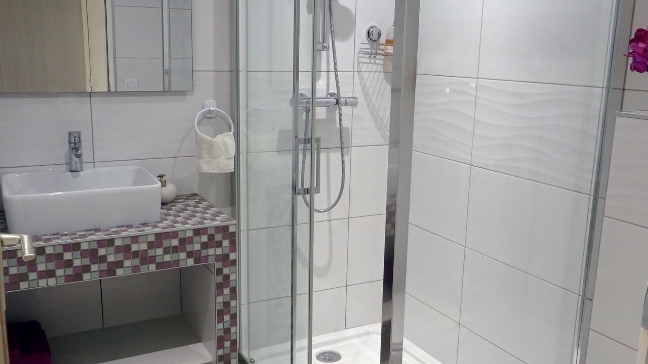 Photo of Bathroom in Sainte-Honorine-des-Pertes