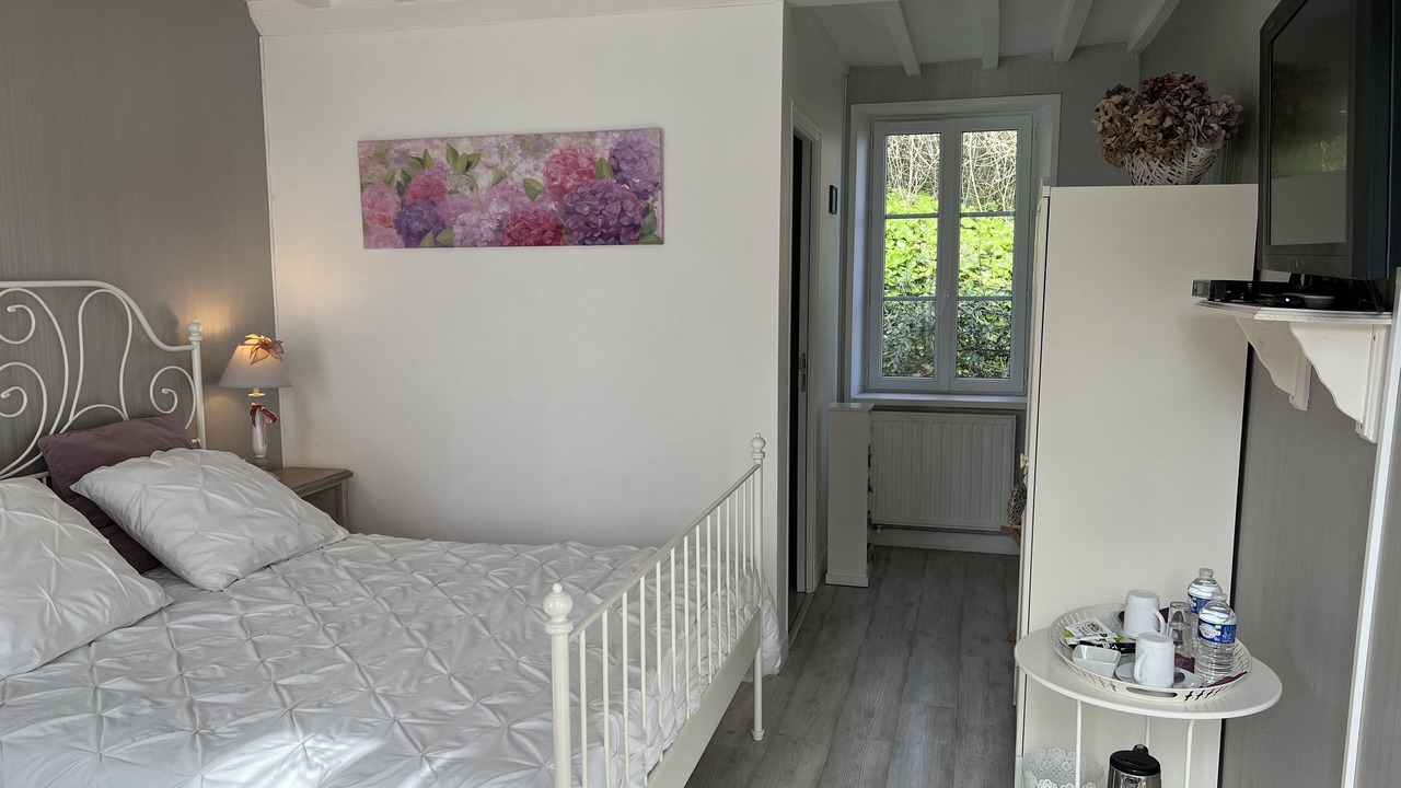 Photo of Bedroom in Sainte-Honorine-des-Pertes
