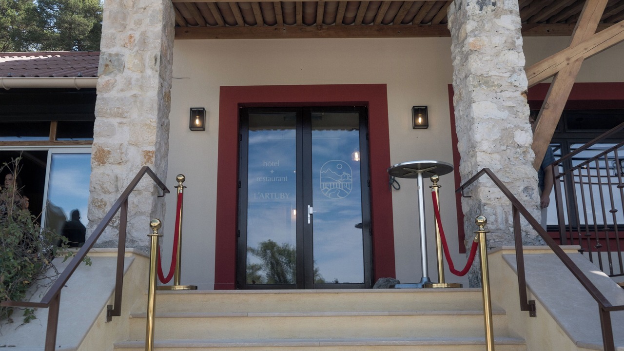 Photo of Outdoor in Seranon