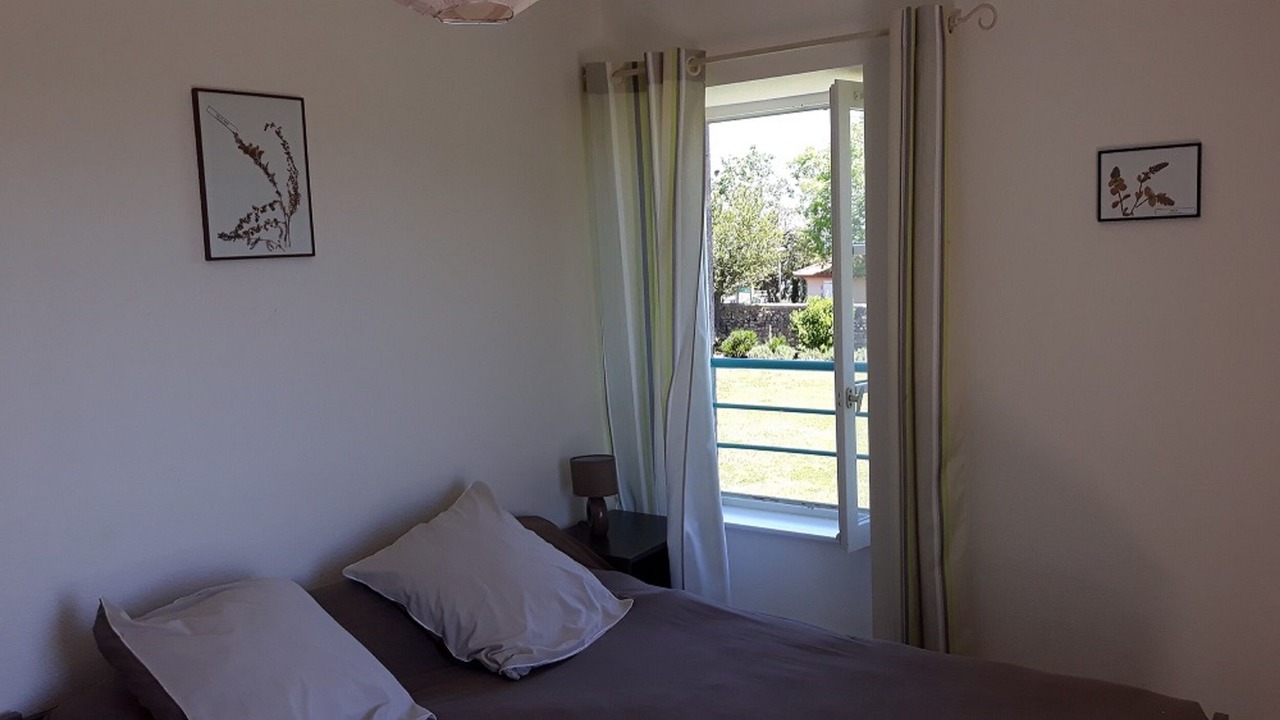 Photo of Bedroom in Olloix