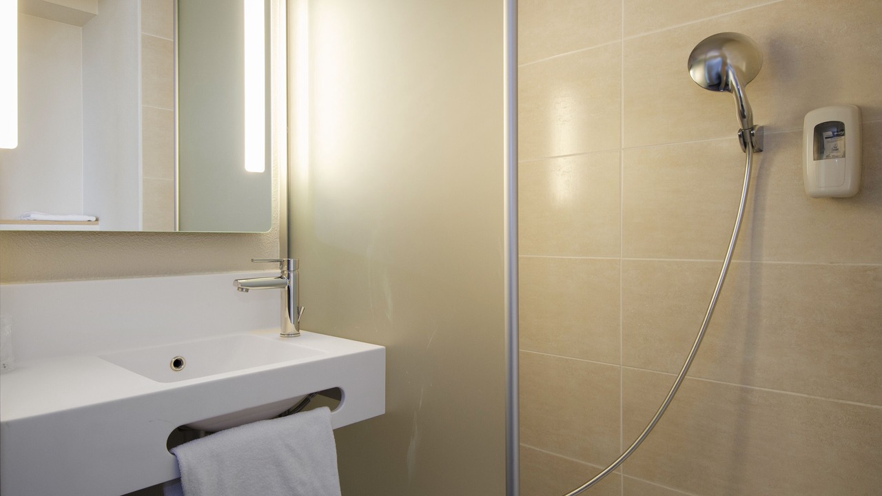 Photo of Bathroom in Amilly