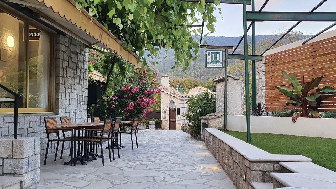 Photo of Outdoor in Levens