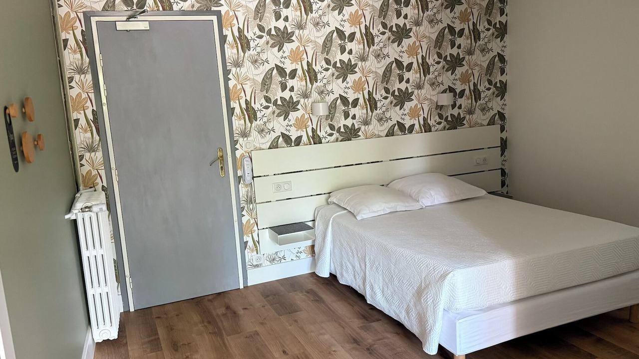 Photo of Bedroom in Levens