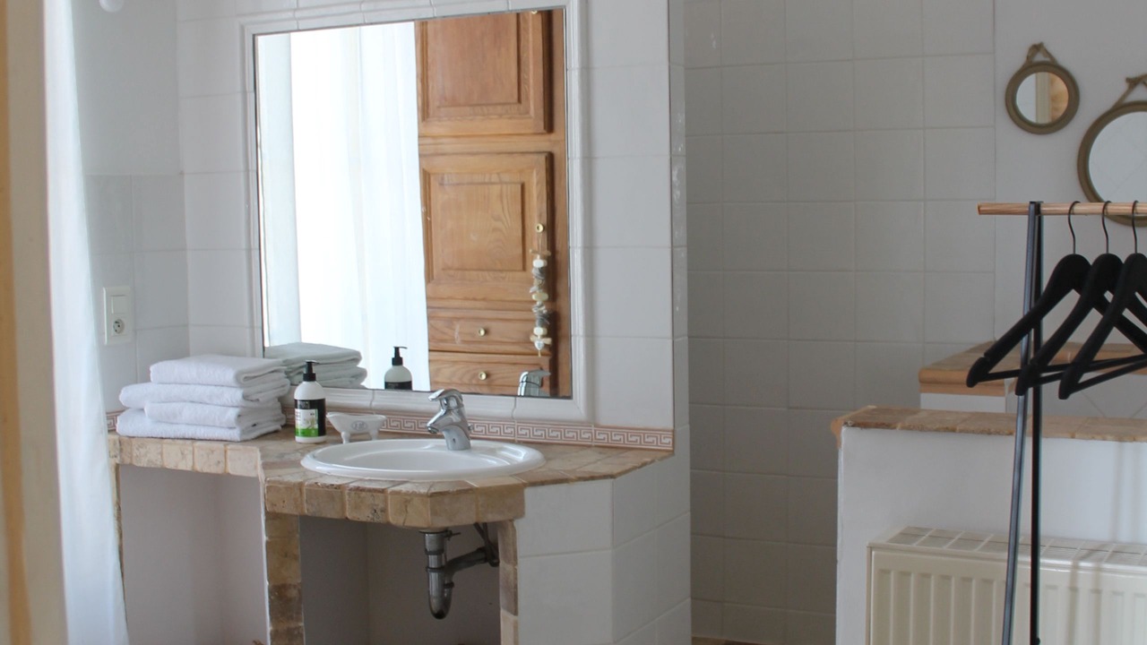 Photo of Bathroom in Aubais