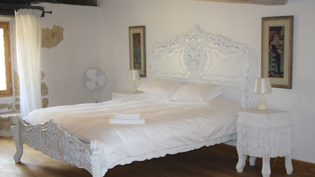 Photo of Outdoor in Asnieres sur Vegre