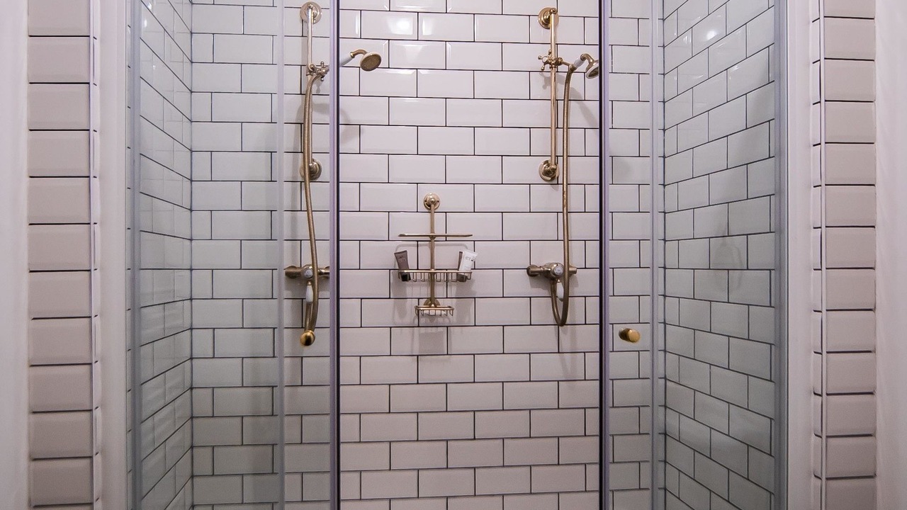 Photo of Bathroom in Cholderton