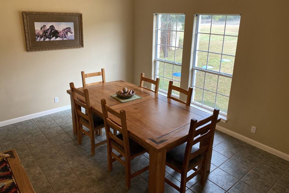 Photo of Bedroom in Briarcliff