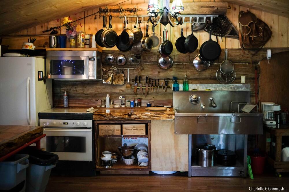 Photo of Kitchen in Saint-Sauveur