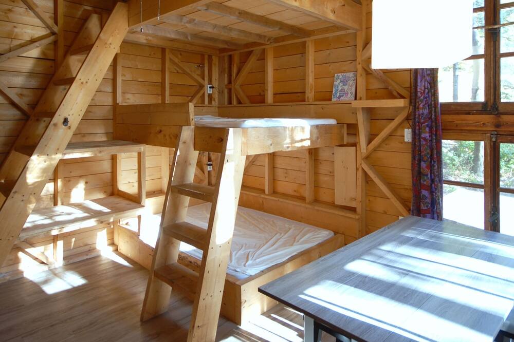 Photo of Livingroom in Saint-Sauveur