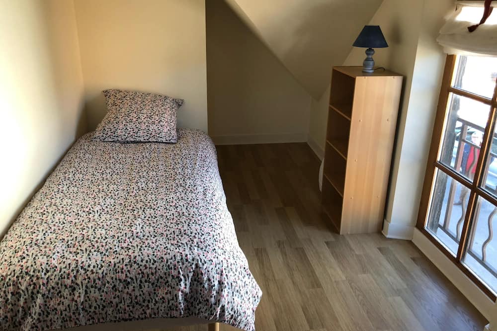 Photo of Bedroom in Lamotte-Beuvron