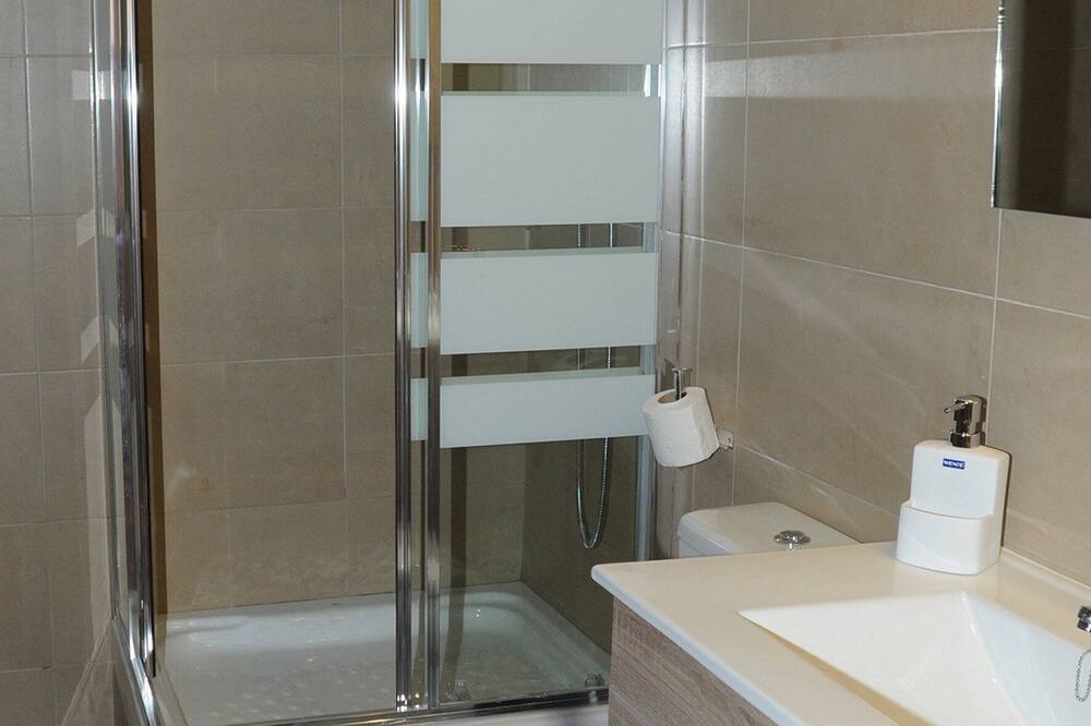 Photo of Bathroom in Isona