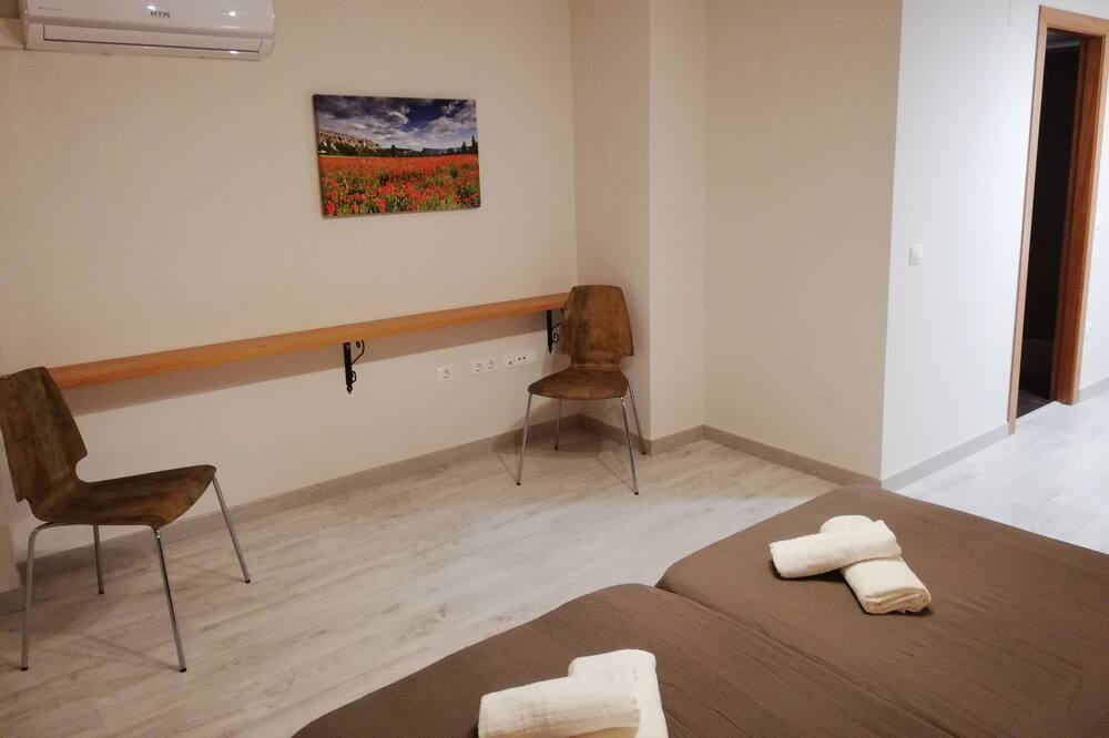 Photo of Bedroom in Isona