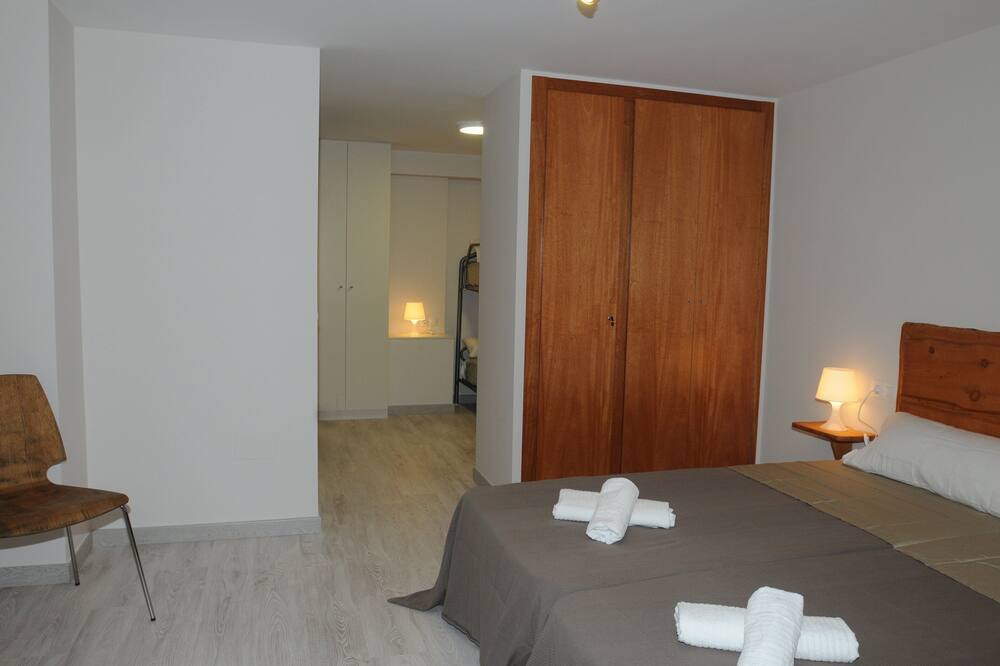 Photo of Bedroom in Isona