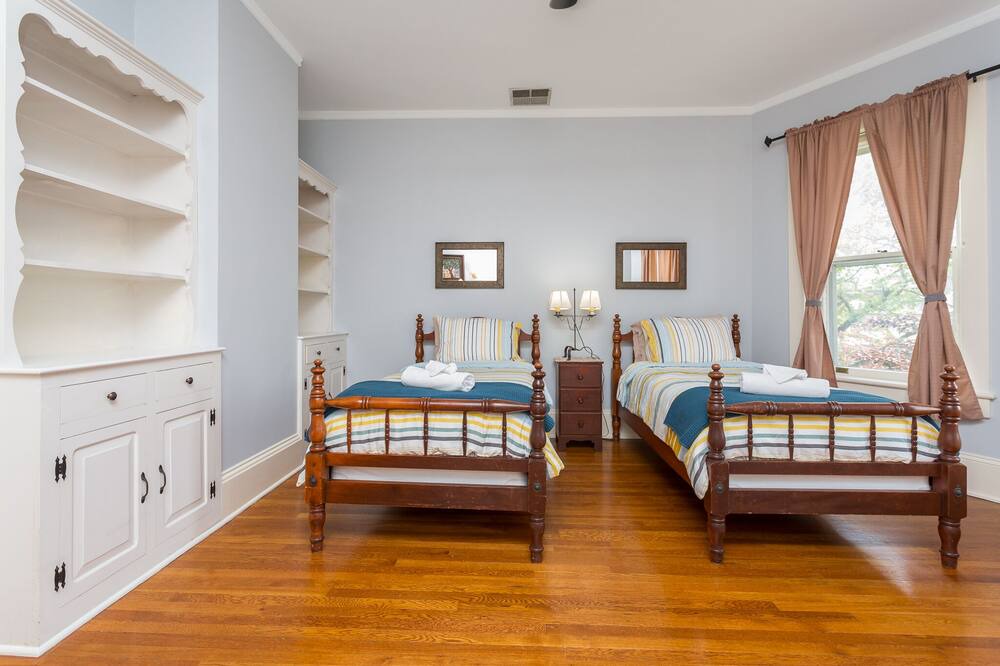Photo of Bedroom in Harrisonburg